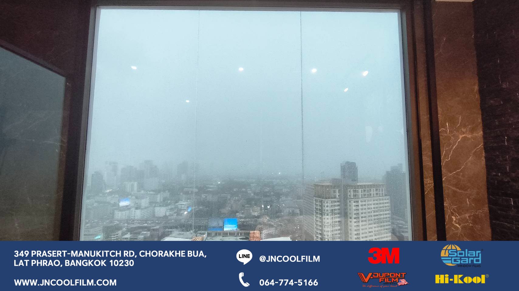 Enhance the comfort of your high-rise condo at The Complete and enjoy unobstructed, breathtaking city views